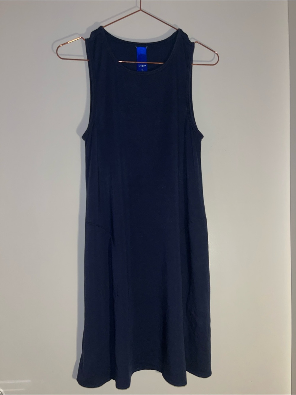 Kit and Ace Sleeveless Shift Dress